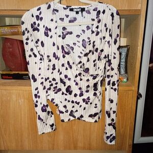 DKNY Top 💕